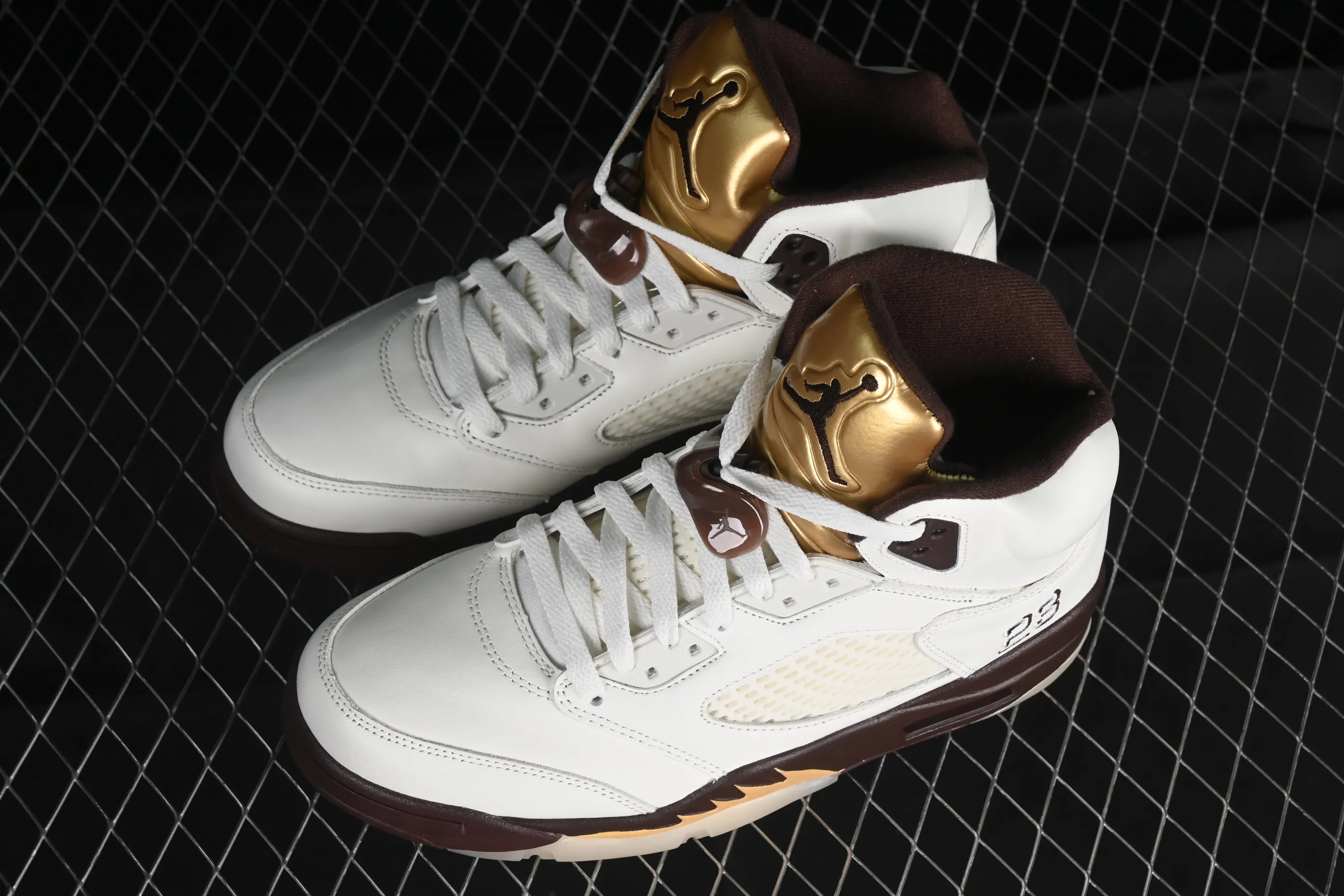 All categories Air Jordan Jordan series basketball shoes Air Jordan 5 Air Jordan 5 Retro AJ5 Joe 5 white brown DD9336-200